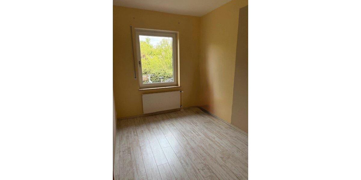 Erdgeschoßwohnung Hemmoor - 3 Zimmer, 67 m&sup2;, 700&euro; | Angebot:26478268