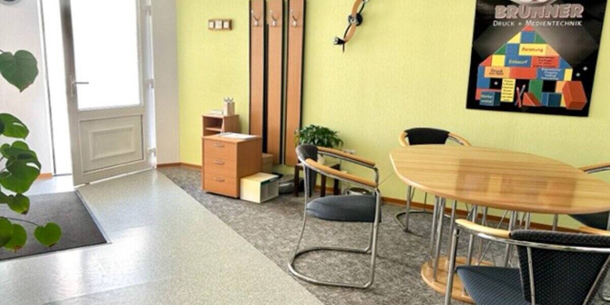 Gewerbeobjekt Geyer - 2 Zimmer, 80 m&sup2;, 300&euro; | Angebot:19337487