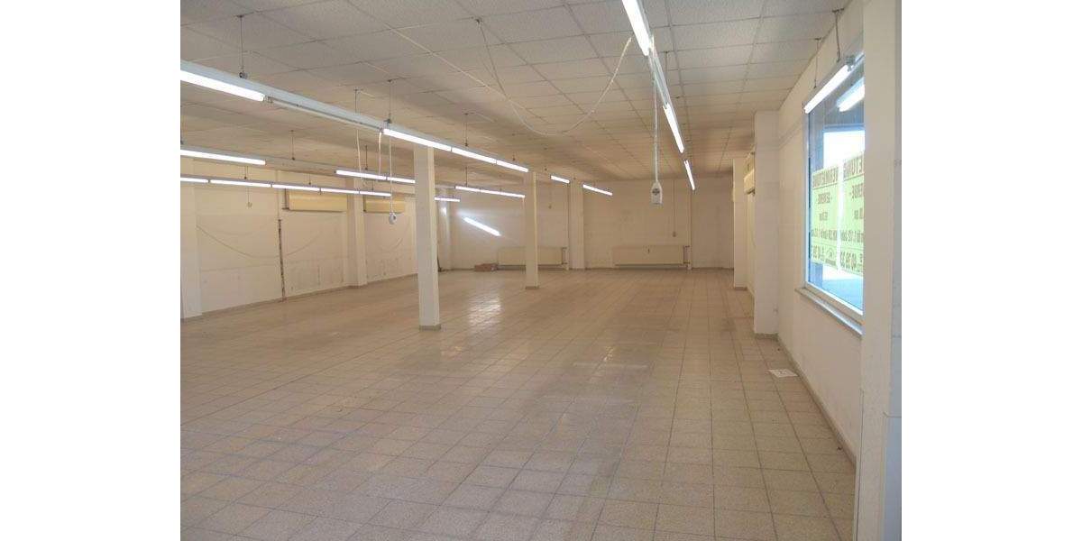 Gewerbeobjekt Limbach-Oberfrohna Kändler - 2 Zimmer, 197 m&sup2;, 690&euro; | Angebot:25672469