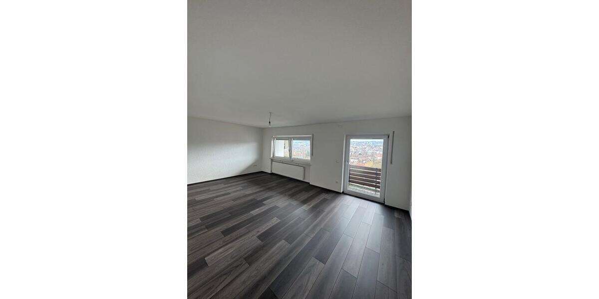 Etagenwohnung Viechtach - 4 Zimmer, 115 m&sup2;, 820&euro; | Angebot:25811067