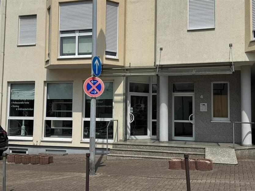 Ladenlokal ca. 99m² ab sofort zu vermieten