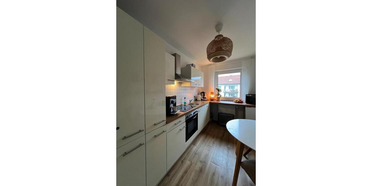 Etagenwohnung Lage - 1 Zimmer, 71 m&sup2;, 590&euro; | Angebot:25719986