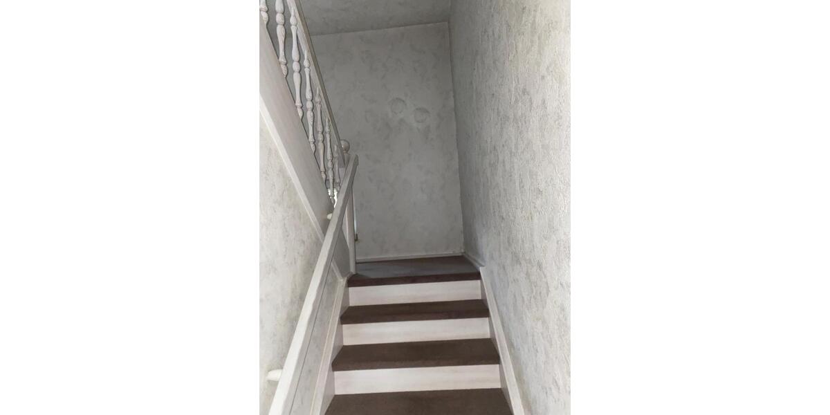 Doppelhaushälfte Tönisvorst - 6 Zimmer, 130 m&sup2;, 1.500&euro; | Angebot:24422777