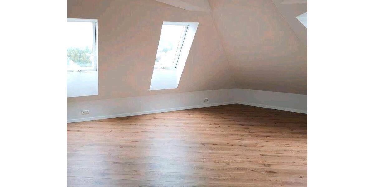 Maisonettenwohnung Selb - 5 Zimmer, 166 m&sup2;, 1.250&euro; | Angebot:26124430