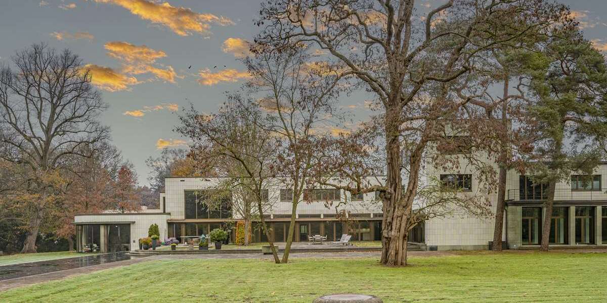 Haus zum Mieten in Hamburg 6.950 € 329 m² 5 zimmer