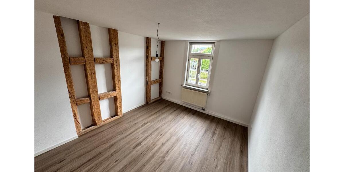 Etagenwohnung Hechingen - 5 Zimmer, 122 m&sup2;, 1.250&euro; | Angebot:26639135