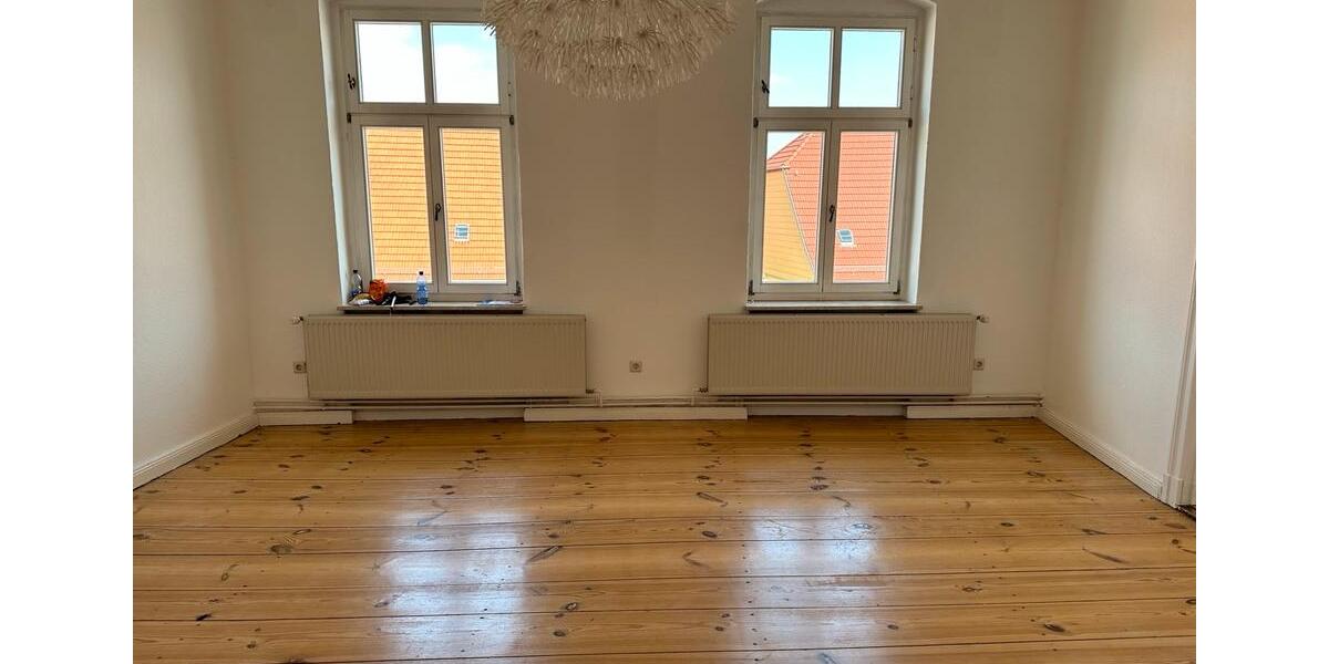 Etagenwohnung Herzberg (Elster) - 4 Zimmer, 121 m&sup2;, 947&euro; | Angebot:25295850