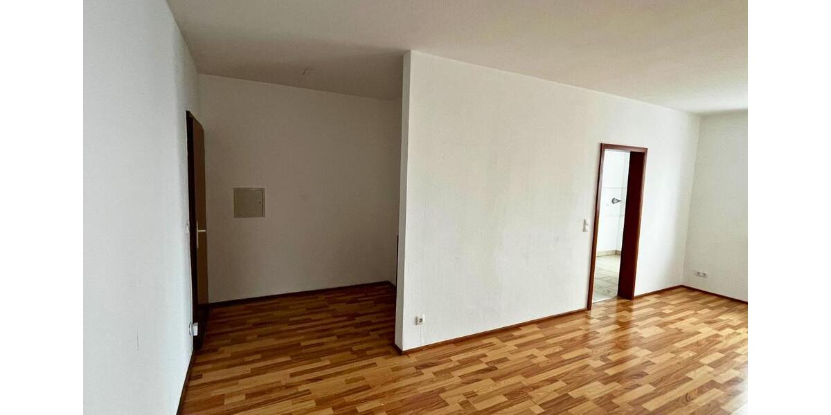 Etagenwohnung Bad Emstal - 3 Zimmer, 89 m&sup2;, 590&euro; | Angebot:24837279