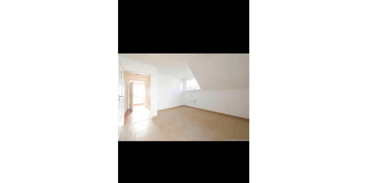 Etagenwohnung Zweibrücken - 3 Zimmer, 95 m&sup2;, 860&euro; | Angebot:24881357