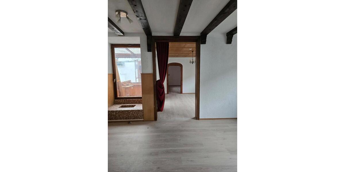 Etagenwohnung Bacharach - 6 Zimmer, 170 m&sup2;, 1.080&euro; | Angebot:26550709