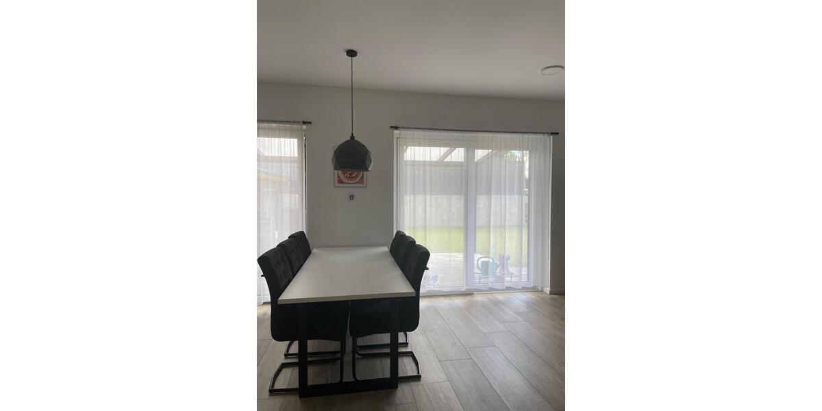 Erdgeschoßwohnung Essen (Oldenburg) - 3 Zimmer, 80 m&sup2;, 1.300&euro; | Angebot:26567079