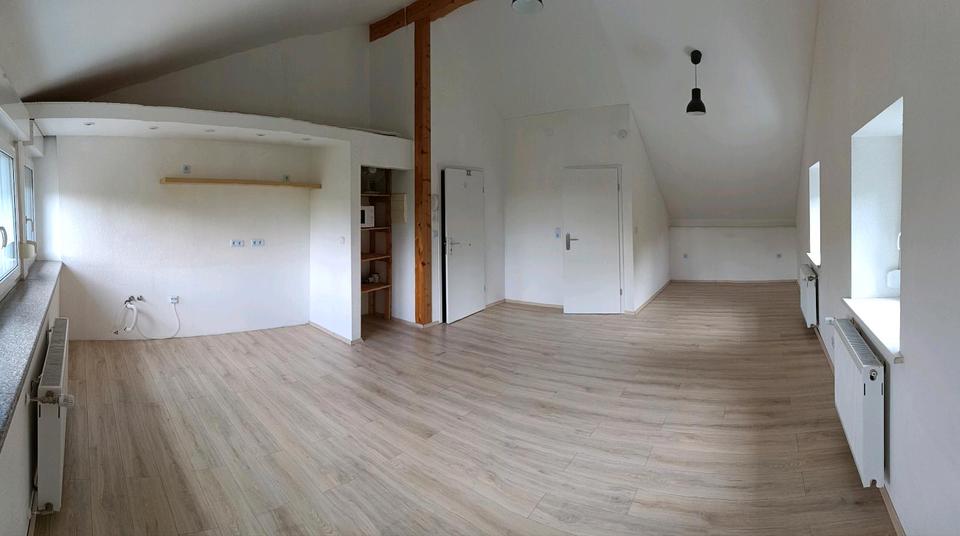 Dachgeschoßwohnung Hundsangen - 1 Zimmer, 40 m&sup2;, 490&euro; | Angebot:26629760