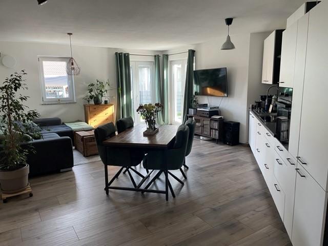 Erdgeschoßwohnung Fuchstal - 3 Zimmer, 93 m&sup2;, 975&euro; | Angebot:26420660