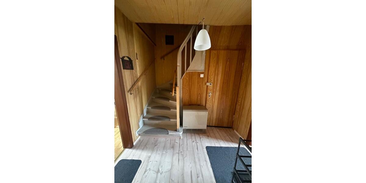 Wohnen auf Zeit Thierstein - 4 Zimmer, 60 m&sup2;, 17&euro; | Angebot:17111582