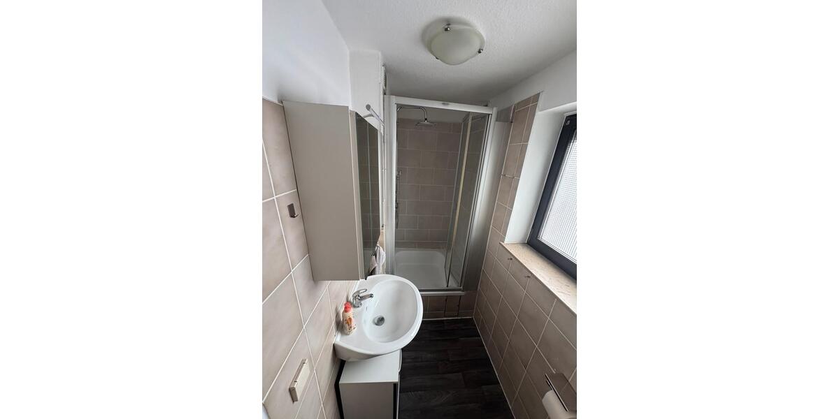 Dachgeschoßwohnung Kaiserslautern Betzenberg - 4 Zimmer, 110 m&sup2;, 950&euro; | Angebot:24841764