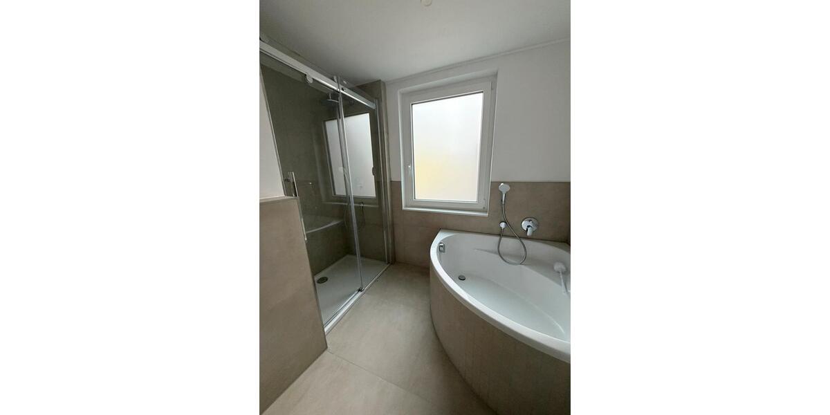 Etagenwohnung Lambsheim - 3 Zimmer, 92 m&sup2;, 1.250&euro; | Angebot:26447731