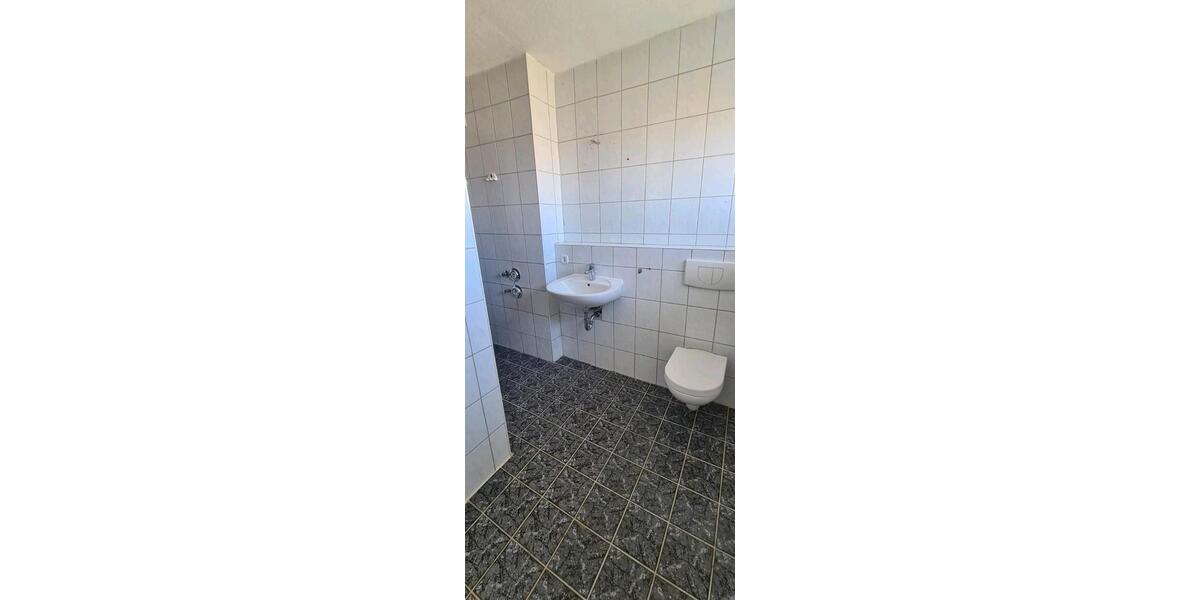 Etagenwohnung Stolzenau - 4 Zimmer, 90 m&sup2;, 1.080&euro; | Angebot:26089522