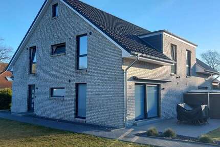 Haus Quickborn - 5 Zimmer, 133 m&sup2;, 2.030&euro; | Angebot:25646430