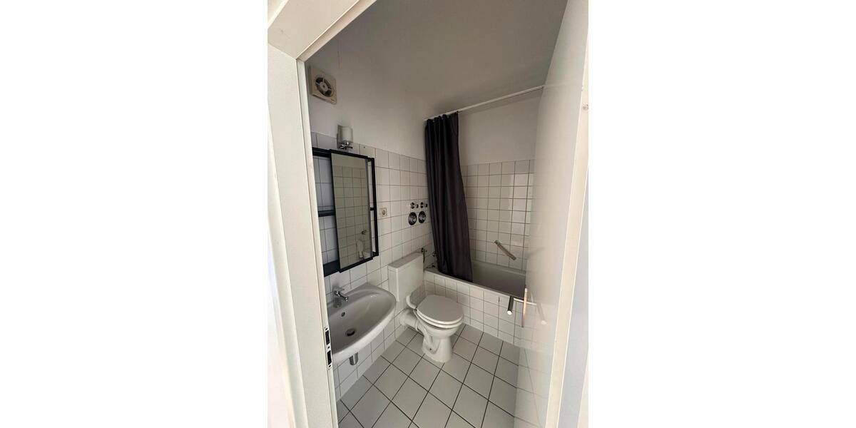 Etagenwohnung Magdeburg Brückfeld - 3 Zimmer, 57 m&sup2;, 450&euro; | Angebot:26136840