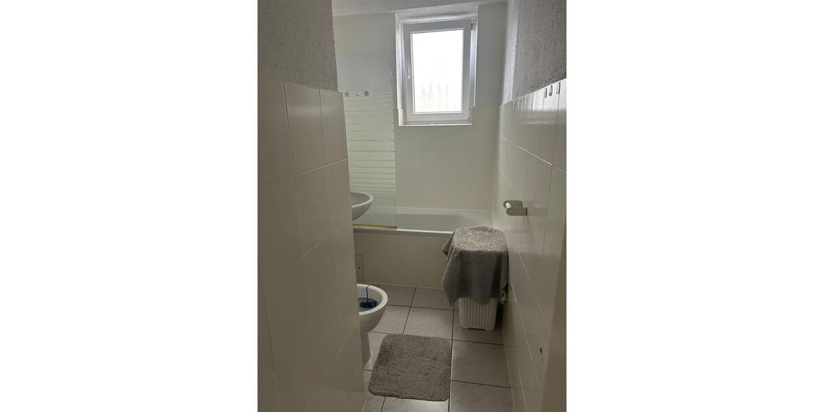 Etagenwohnung Kassel - 2 Zimmer, 48 m&sup2;, 500&euro; | Angebot:25586506