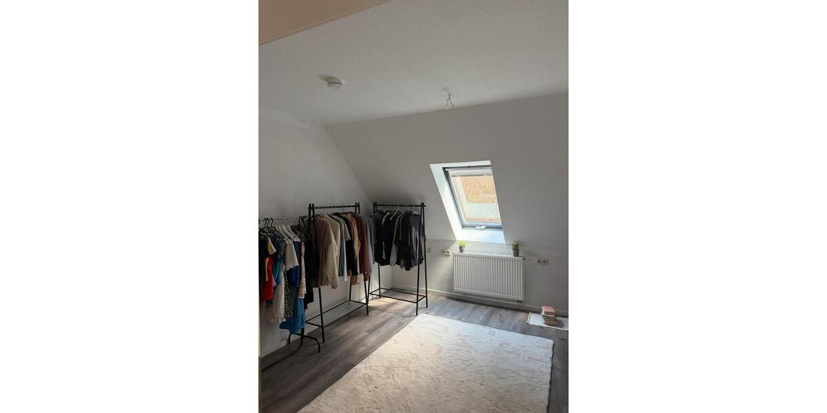 Etagenwohnung Uder - 4 Zimmer, 90 m&sup2;, 567&euro; | Angebot:25906019