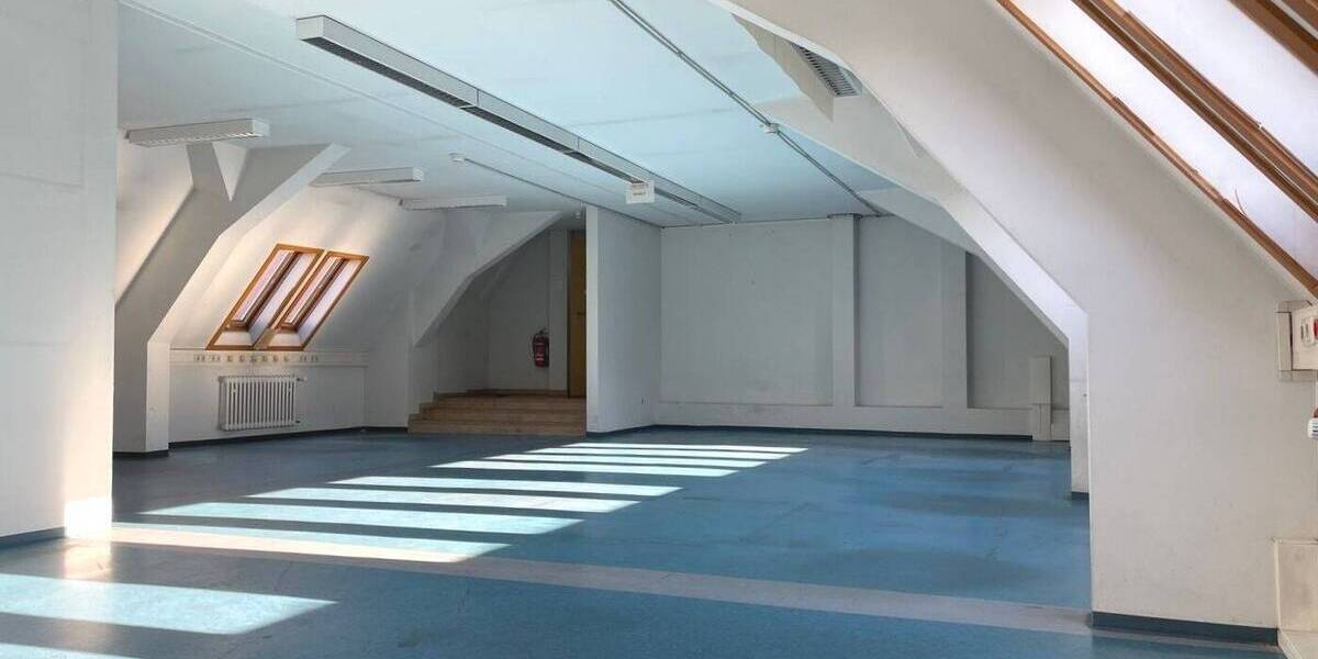 Gewerbeobjekt Bamberg Gereuth - 4 Zimmer, 184 m&sup2;, 1.030&euro; | Angebot:23709072