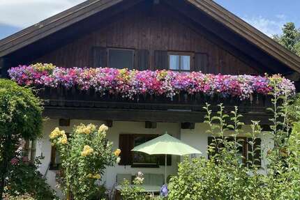 Haus Feldafing - 5 Zimmer, 120 m&sup2;, 2.600&euro; | Angebot:24739778