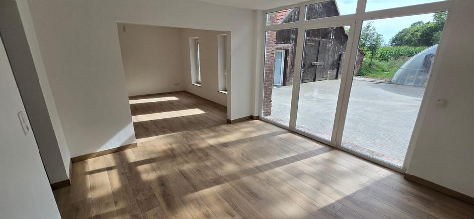 Frisch sanierte 3-Z Wohnung in Westerstede Pferdehaltung möglich