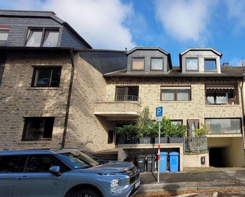 Geräumige 2-Zimmer-Wohnung in zentraler Lage von Schlebusch zimmer