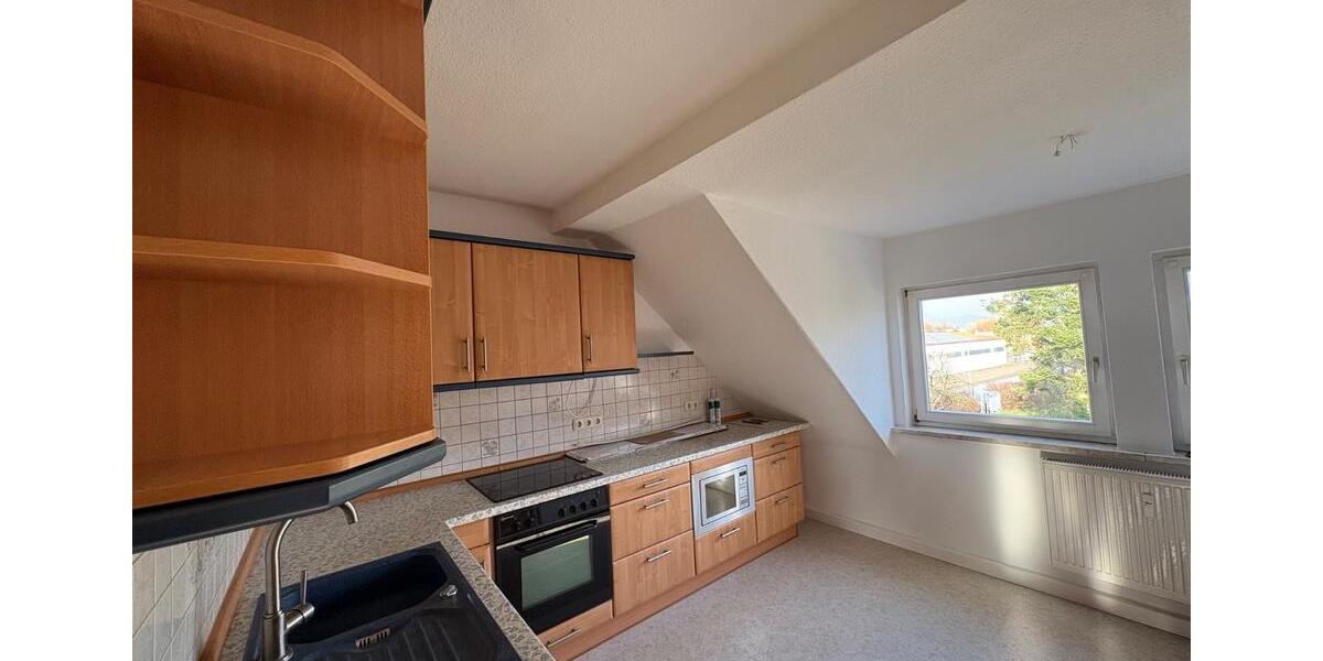 Dachgeschoßwohnung Nordhausen - 3 Zimmer, 74 m&sup2;, 500&euro; | Angebot:24568131