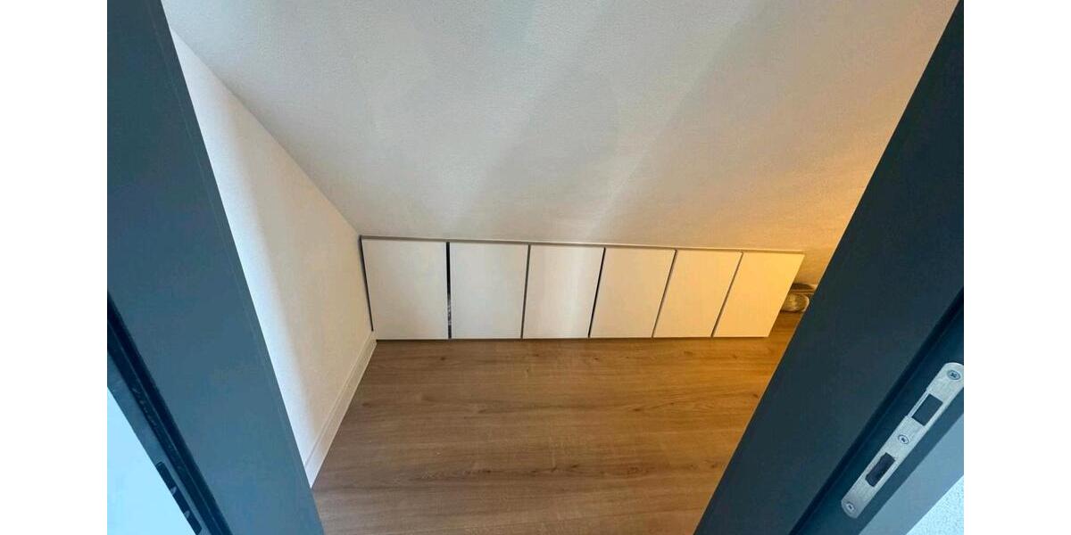 Dachgeschoßwohnung Mühlacker - 2 Zimmer, 55 m&sup2;, 1.000&euro; | Angebot:26522940