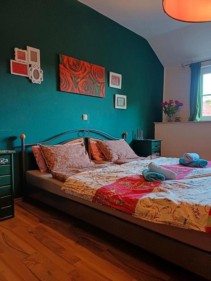 WG Zimmer in ländlicher Idylle