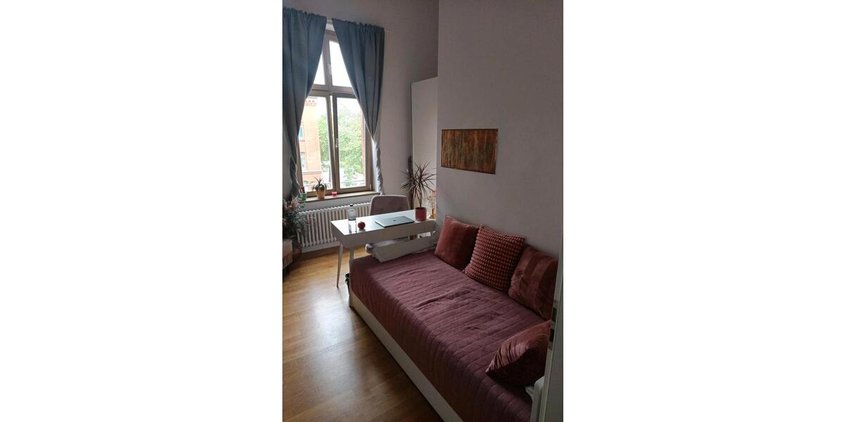 Wohnen auf Zeit Potsdam - 15 Zimmer, 85 m&sup2;, 550&euro; | Angebot:25699593