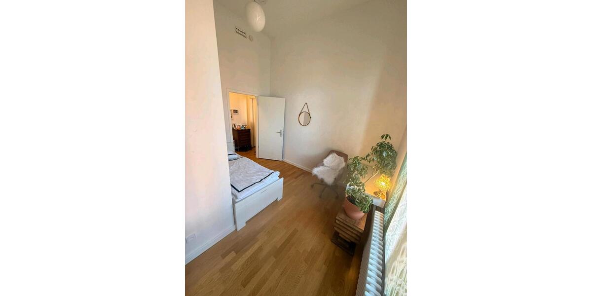 Wohnen auf Zeit Potsdam - 15 Zimmer, 85 m&sup2;, 620&euro; | Angebot:25699593