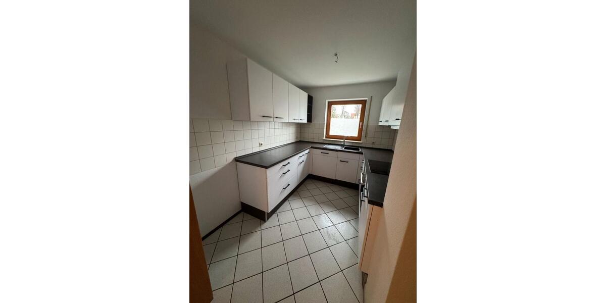 Erdgeschoßwohnung Unterschneidheim - 3 Zimmer, 83 m&sup2;, 680&euro; | Angebot:26004511