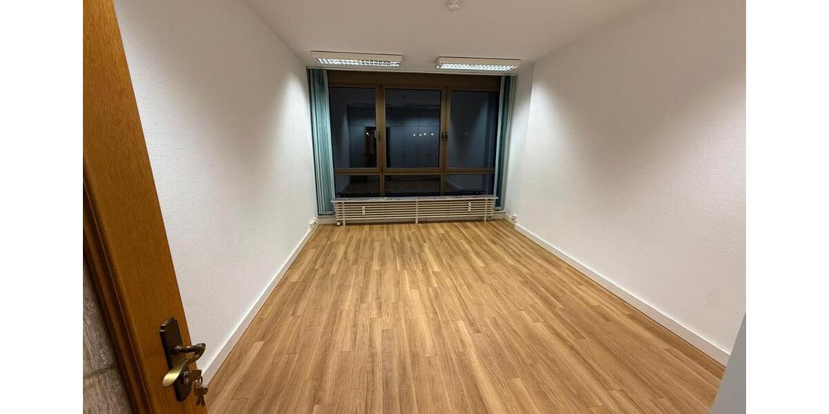 Gewerbeobjekt Oranienburg - 1.350&euro; | Angebot:26498296