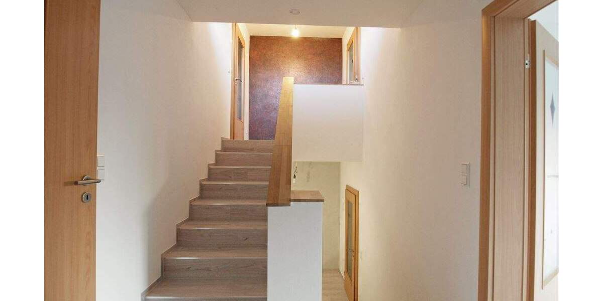 Mehrfamilienhaus, Wohnhaus Striegistal Pappendorf - 5 Zimmer, 149 m&sup2;, 1.125&euro; | Angebot:24675593