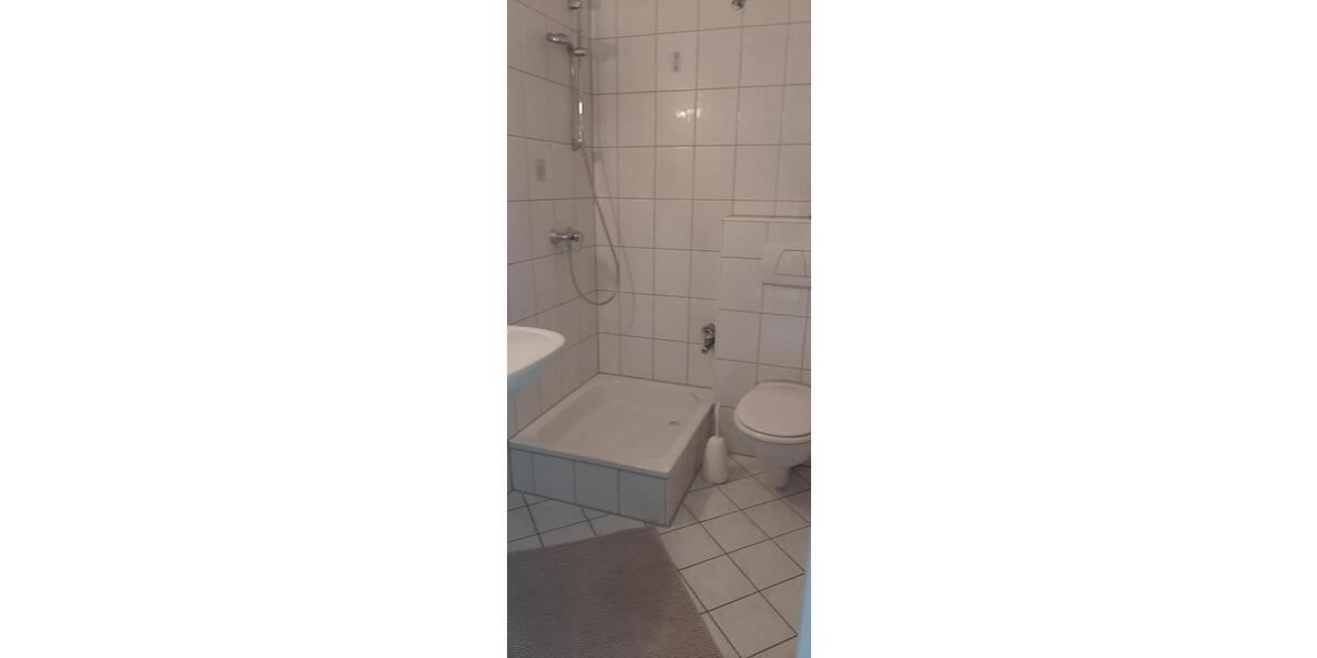 Hochparterre Mörfelden-Walldorf Walldorf - 1 Zimmer, 20 m&sup2;, 415&euro; | Angebot:24868883