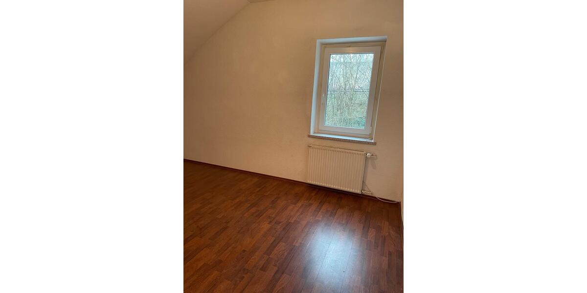 Dachgeschoßwohnung Sulzbach (Saar) - 2 Zimmer, 65 m&sup2;, 700&euro; | Angebot:24454430