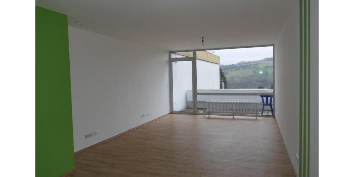 2,5 Zi.WG, Kü,Bad,Balkon,Stellplatz, Abstellraum, Saarburg 2.5 zimmer