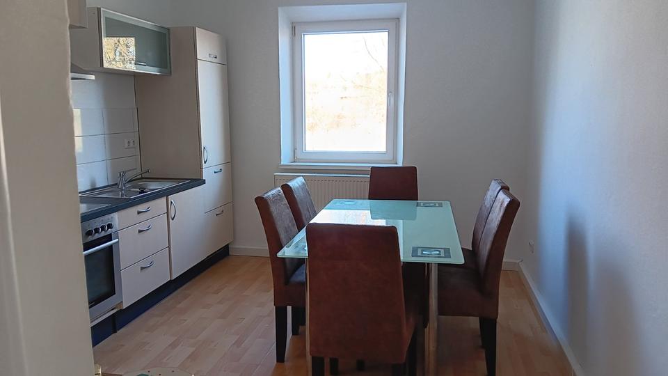 Wohnen auf Zeit Mitterteich - 2 Zimmer, 55 m&sup2;, 45&euro; | Angebot:25177285