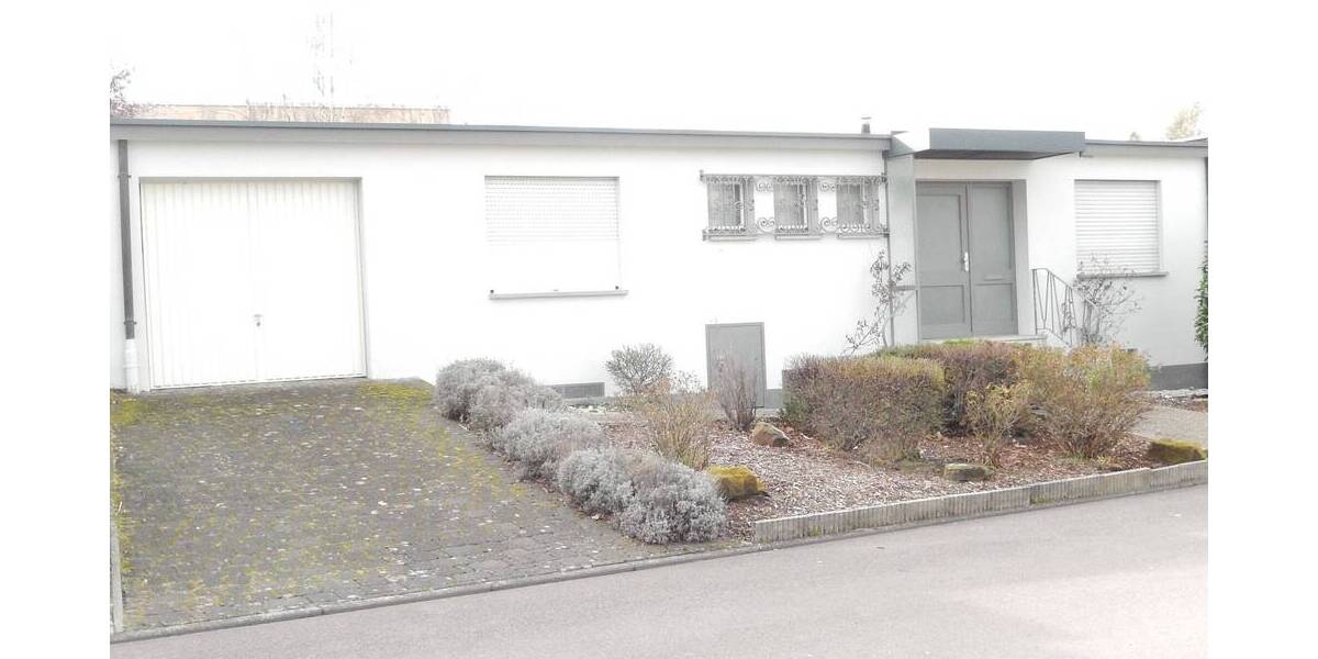 Reihenmittelhaus Trier Mariahof - 6 Zimmer, 232 m&sup2;, 1.900&euro; | Angebot:25732211