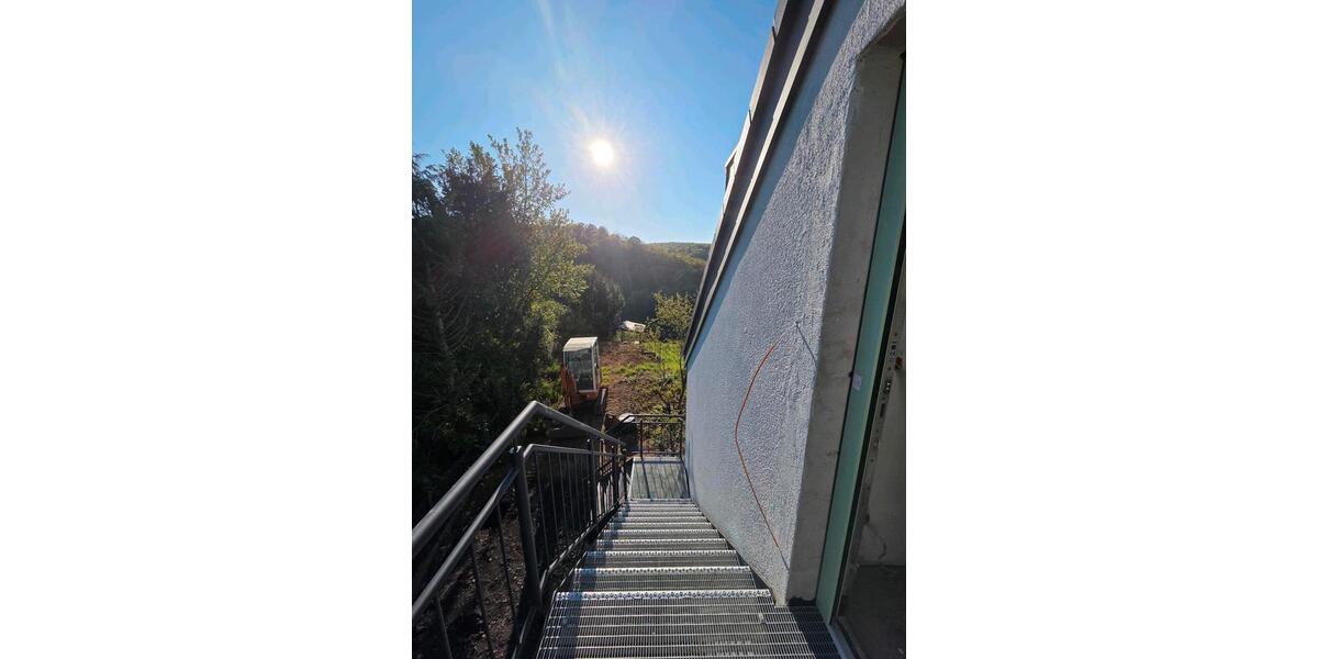 Etagenwohnung Koblenz Arenberg-Immendorf - 3 Zimmer, 120 m&sup2;, 1.800&euro; | Angebot:26269193