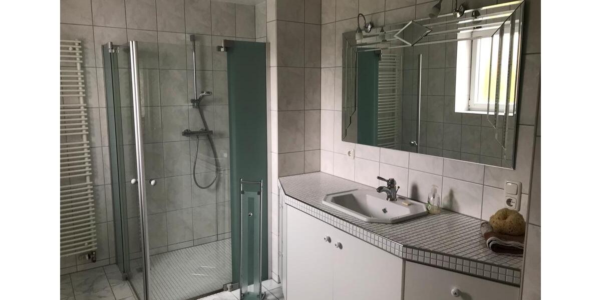 Erdgeschoßwohnung Aachen Aachen-Mitte - 2 Zimmer, 100 m&sup2;, 675&euro; | Angebot:24749925