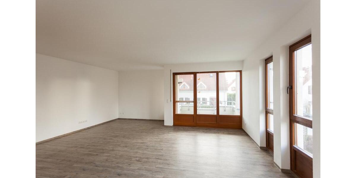 Etagenwohnung Frohburg - 2 Zimmer, 64 m&sup2;, 500&euro; | Angebot:26591368