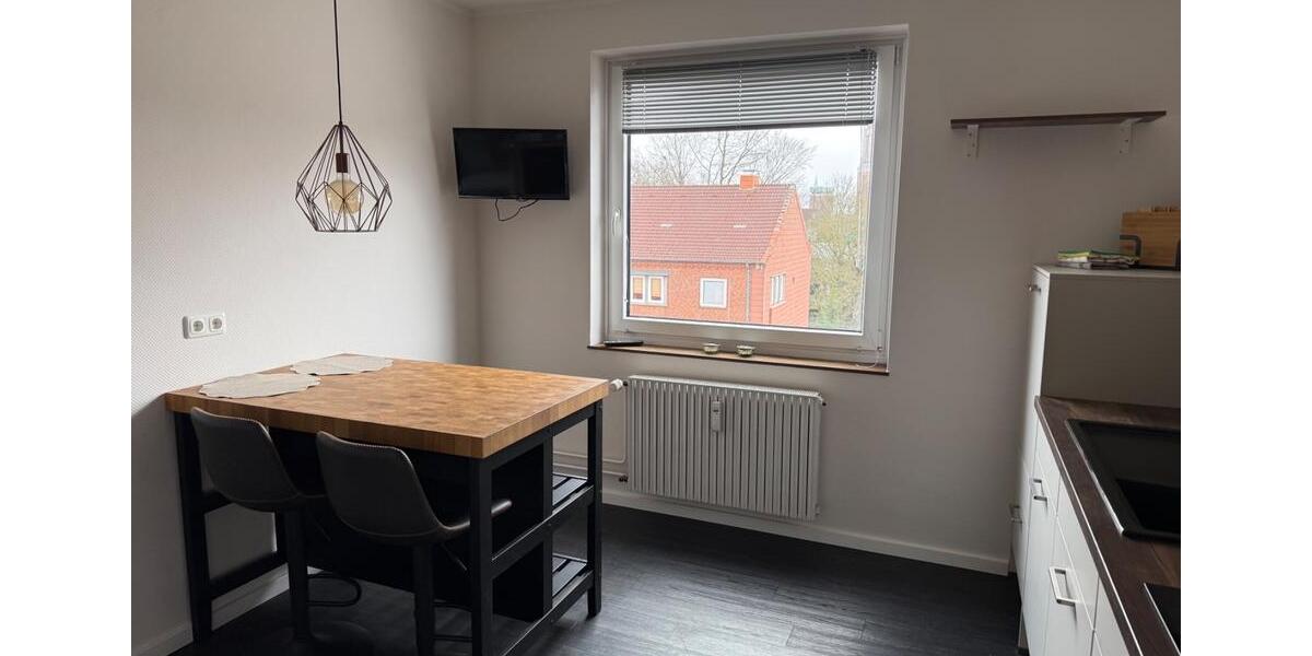Wohnen auf Zeit Kiel Wik - 2 Zimmer, 70 m&sup2;, 1.600&euro; | Angebot:25924826