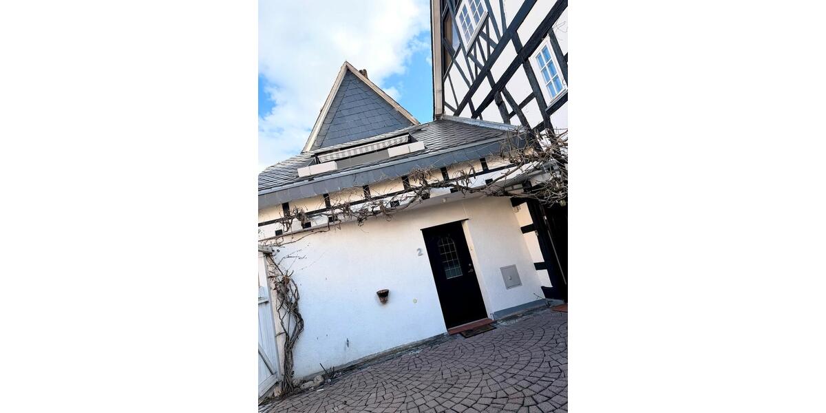 Einfamilienhaus Walluf - 3 Zimmer, 138 m&sup2;, 1.750&euro; | Angebot:26020254