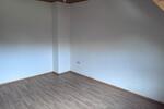 Dachgeschoßwohnung Püttlingen - 3 Zimmer, 90 m&sup2;, 600&euro; | Angebot:24839798