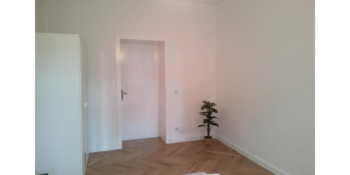 Wohnen auf Zeit Erfurt - 1 Zimmer, 99 m&sup2;, 515&euro; | Angebot:26502307