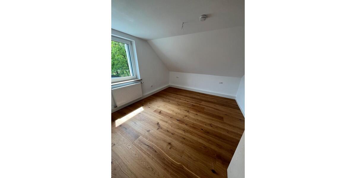 Dachgeschoßwohnung Steinberg am See Oder - 4 Zimmer, 80 m&sup2;, 1.050&euro; | Angebot:26592607